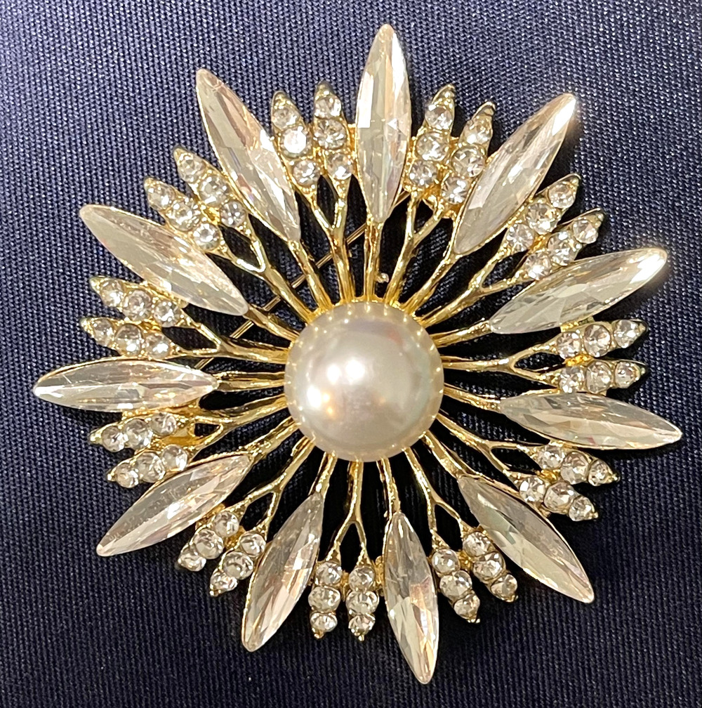 NWOT Gold Flower Brooch Imitation Pearl Rhinestone Glass Sunburst Lapel Pin